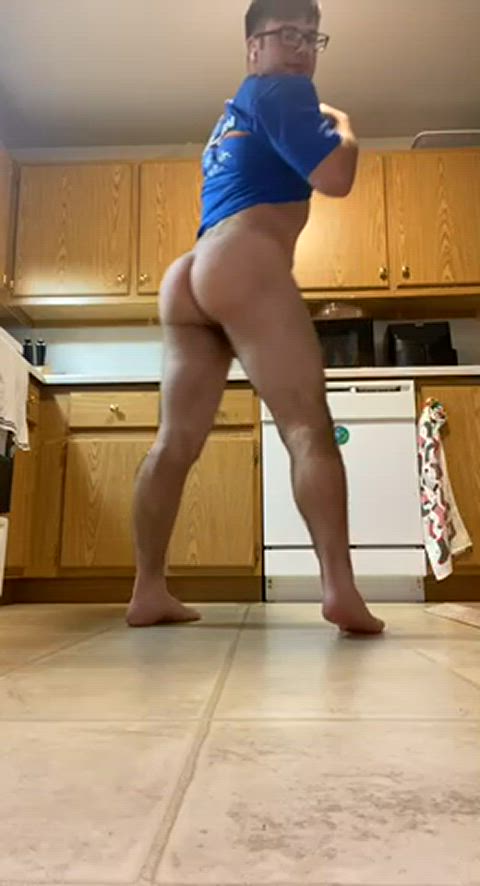 Spreading My Gaping Butt After A Long Day at Work!