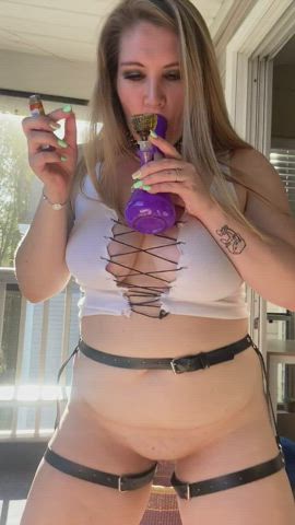 Bud and Blowjobs, Two of my favorite things!