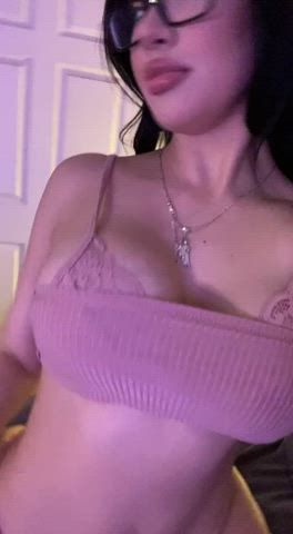 Her most recent content in comments bellow ❗️??