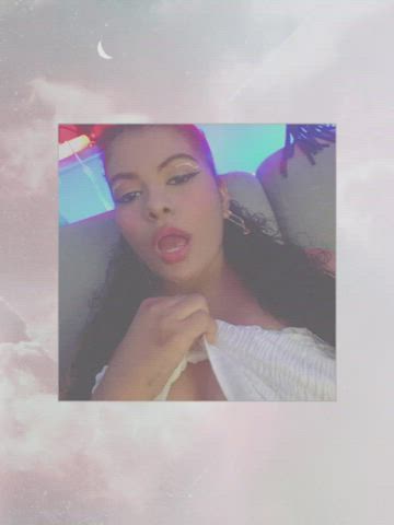 Big Tits Colombian Ebony Latina Natural Natural Tits gif