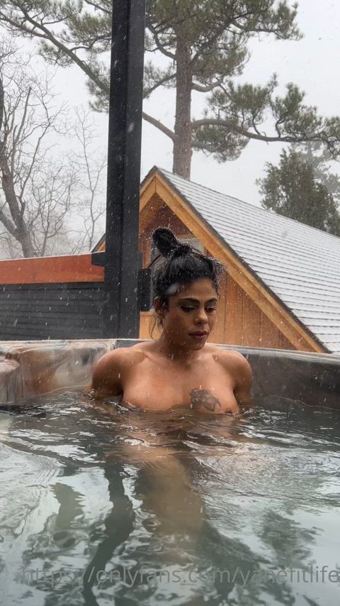 muscles muscular girl muscular milf flexing gif
