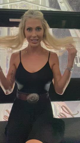 First time flashing on a ferris wheel!