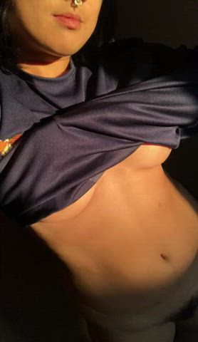 Lemme be your best good girl or your favorite naughty girl 🥺😈😘
