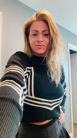 MILF cheerleaders have better tits. 39 w 3 kids