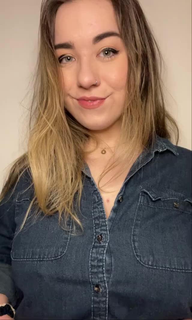 [oc] [drop] do you like my lipstick?
