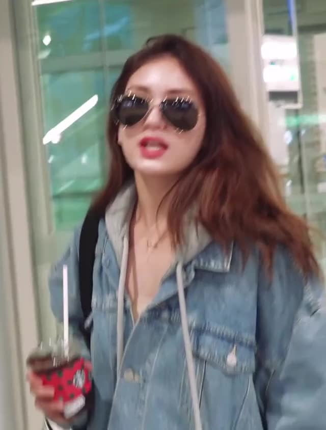 Jeon Somi 191029