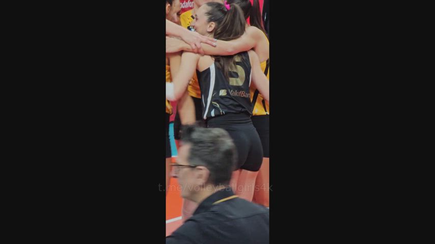 ai upscaled ass turkish gif