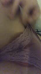 is she pretty?