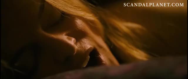 Heather Graham Lesbian Sex Scene from 'Wetlands'