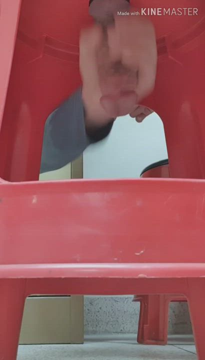 Put the cock in the hole of the chair and squeeze the cow's milk.