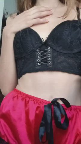 amateur petite small tits tiny-tits gif
