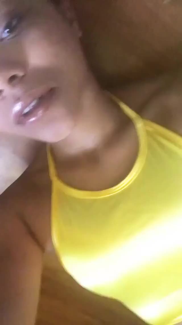 AdrianaMayaX
