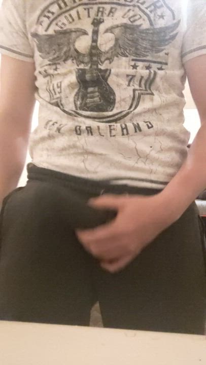 My date cancelled on me so I'll just have to share my cock with reddit
