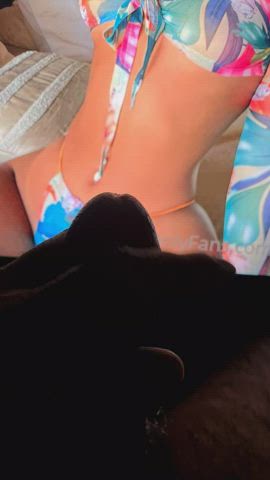 New tribute with stroking over 32inch monitor