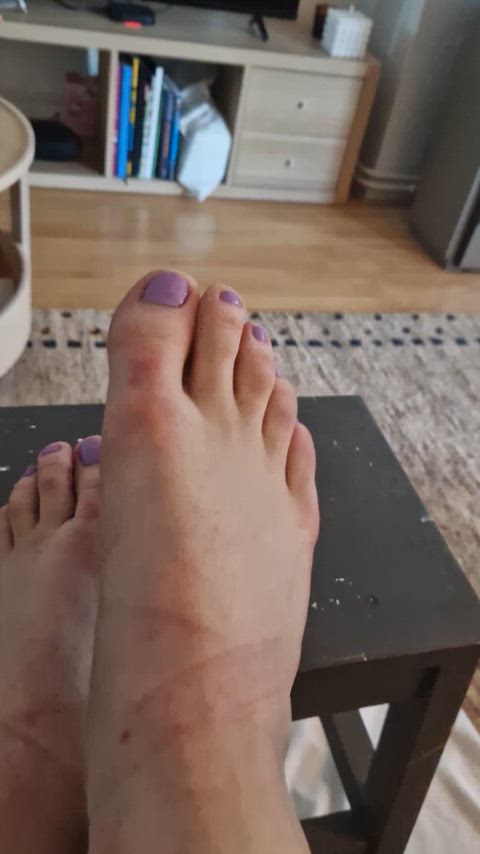 cum on feet feet foot foot fetish foot worship sissy sissy slut gif