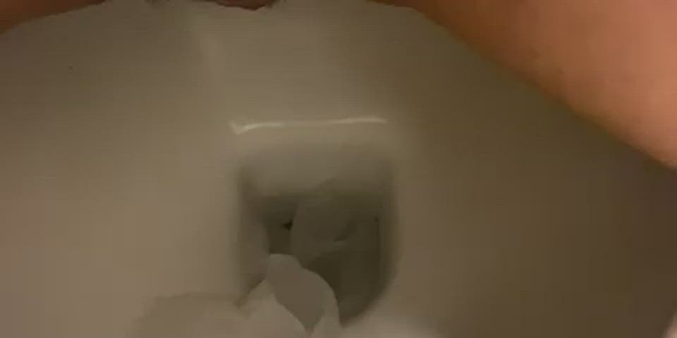 Babe Girls Toilet gif