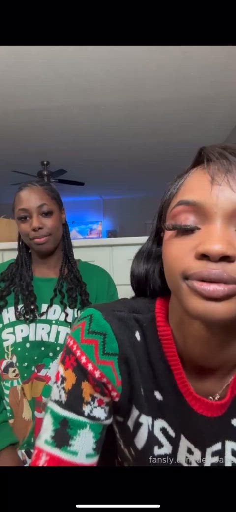 amateur ebony onlyfans tits gif