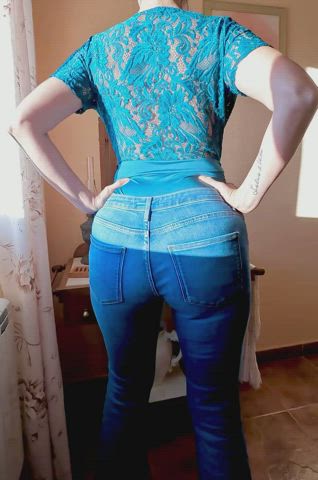 Big ass and big milf boobs!!