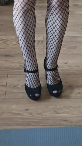 amateur ass high heels teen gif