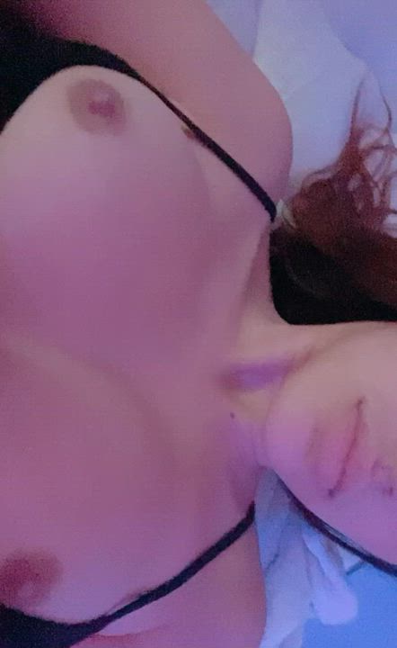 Would you eat my pussy on the first date?