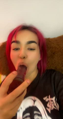 Do you want to give a little Latina a good fuck?
