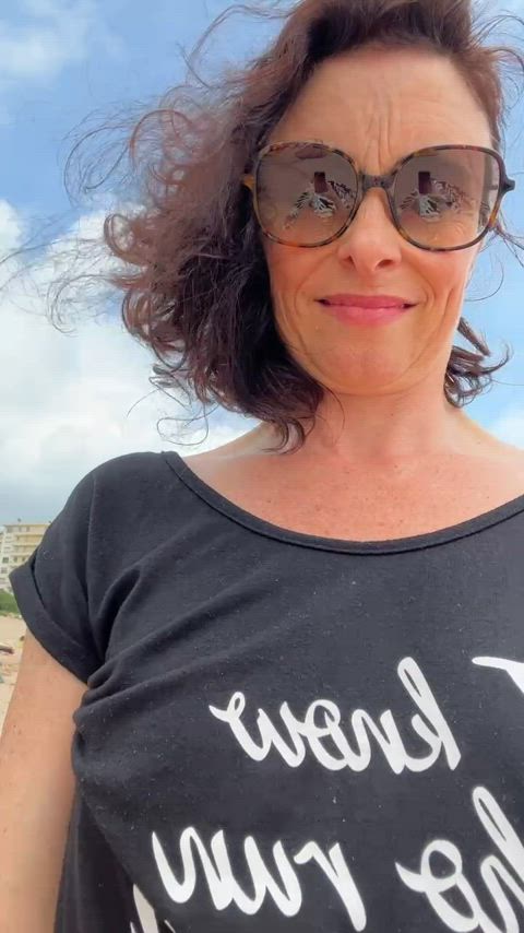 Would you creampie my MILF ass if I didn't take birth control?