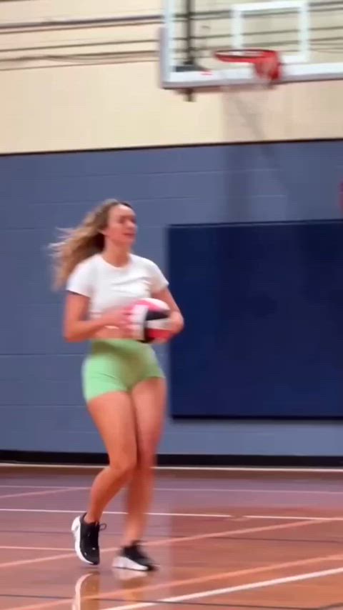 ass big ass dress pawg shorts sport teen thick-booty gif