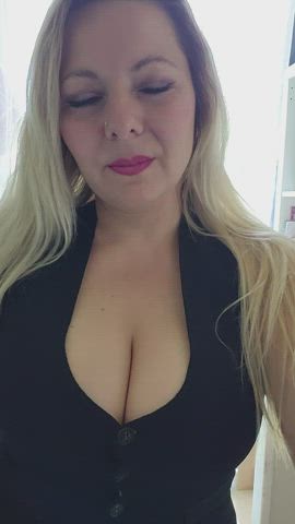 if I were your neighbor would you come over for a playdate? (im mom of 2)