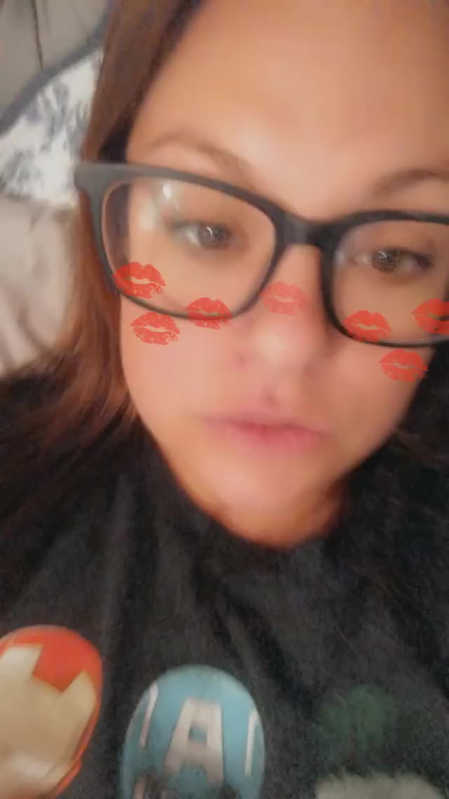 I wanna see u explode all over me please ?? I’ve been a good girl ?