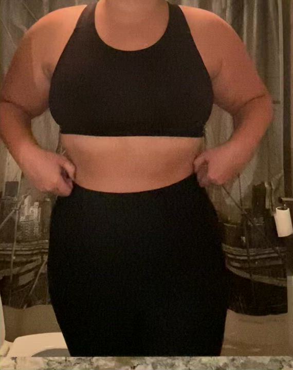 Just got done working out 😏 happy Sunday