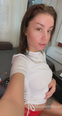 Say hi if you'd fuck mommy
