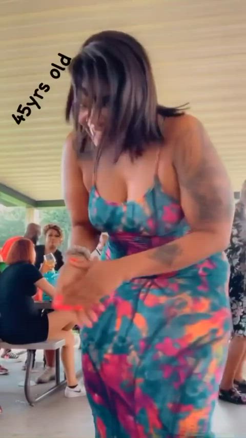 amateur big ass ebony homemade hotwife nsfw tease thick gif