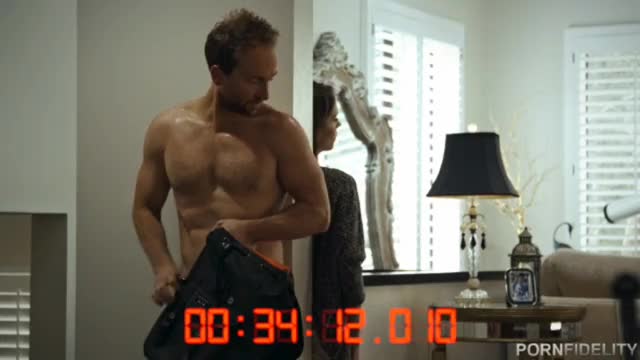 Ryan Fucks Anna De Ville