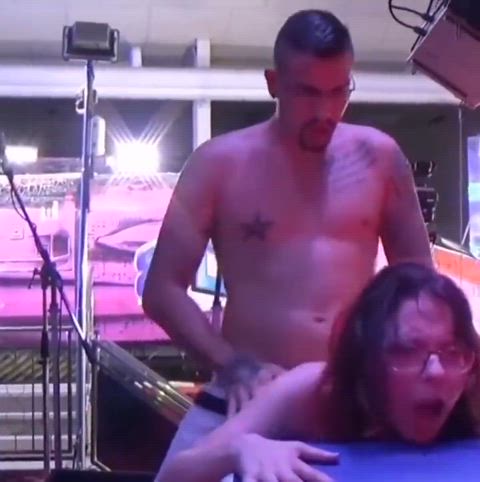 amateur big tits caught exhibitionism exhibitionist natural tits outdoor public voyeur