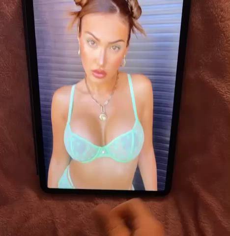 Cumtribute pour la magnifique Luna skye 🥰