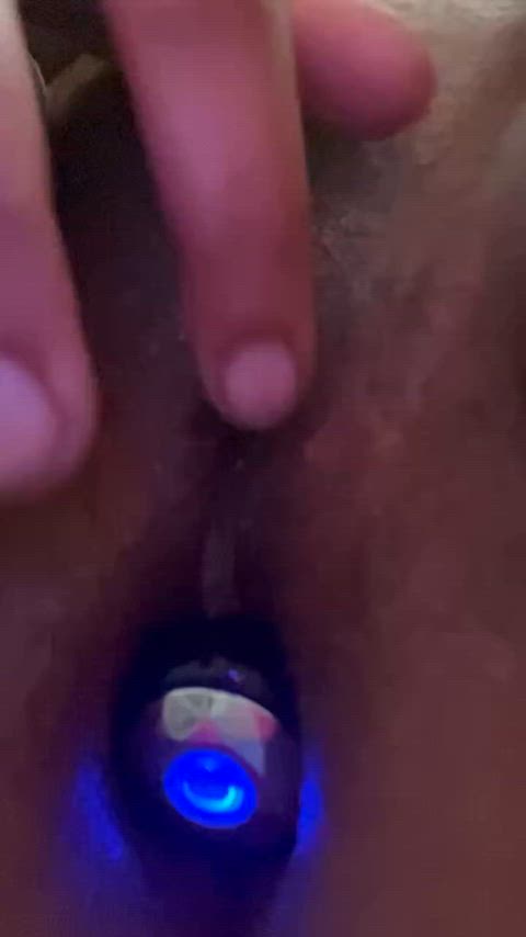 amateur buttplug ebony ebony butts grool pussy lips wet wet pussy gif