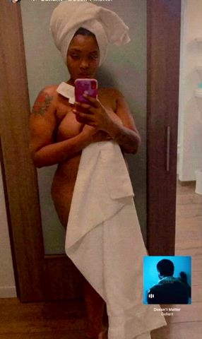 Big booty Flight Attendant Kendal is starting to show off what got her that job in