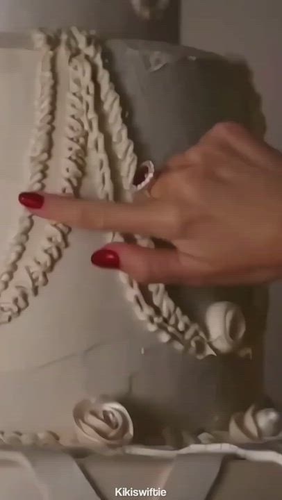 Celebrity Cute Taylor Swift gif