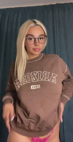 big tits blonde boobs bouncing bouncing tits natural tits gif