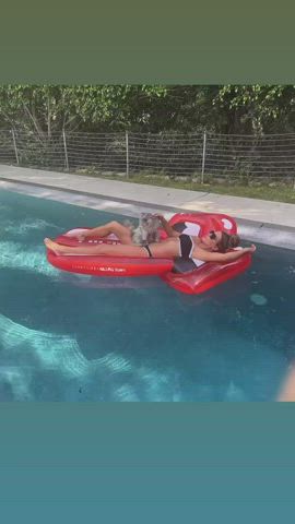 kate beckinsale pool pussy gif