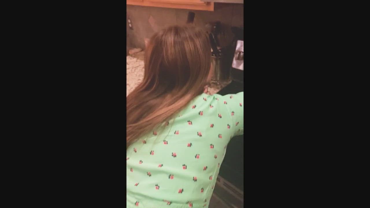Babe Kitchen gif