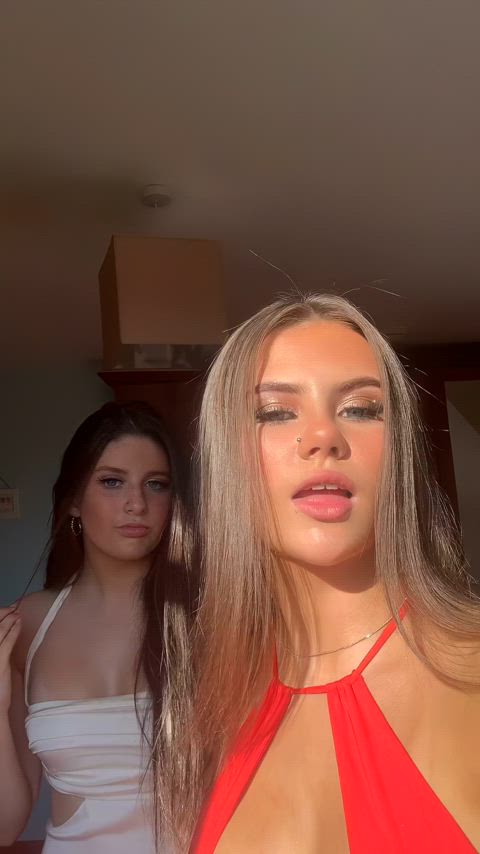 18 years old airtight barely legal braces dress jiggling teens tight tiktok r/tiktits