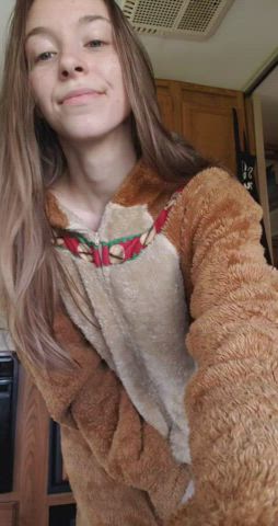 A chilly day in June means a lil onesie strip in the summer 😋
