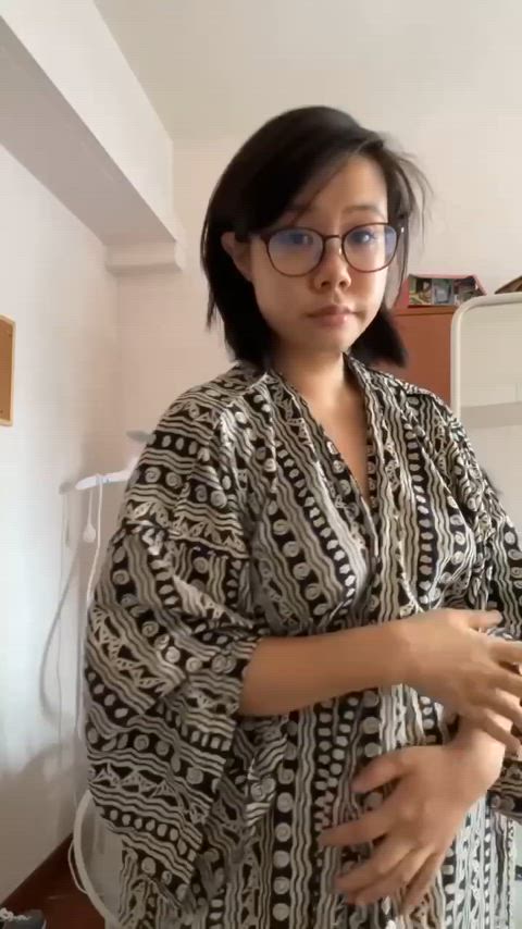 amateur asian homemade teen r/asianporn busty-asians gif