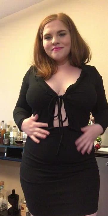 Trying to find a date night outfit that looks good enough to take off 😉