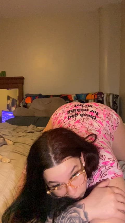 ass shaking big ass booty curvy pretty thick gif
