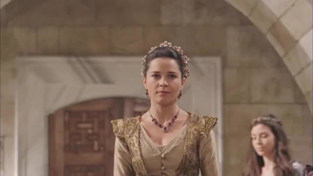 Muhteşem Yüzyıl: Kösem 12.Bölüm | Valide Handan Sultan entering