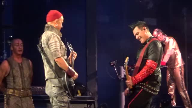 Till kiss mock