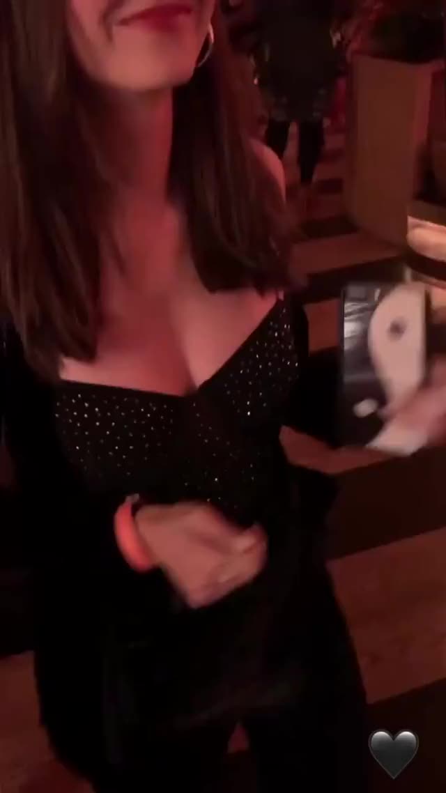 victoriajustice-20190920-0003