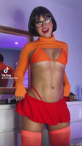 booty brunette short hair gif